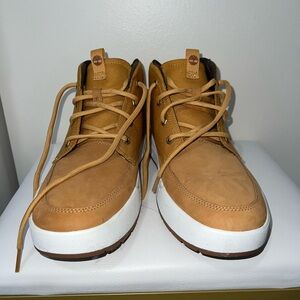Timberland Men's Tan Chukka Boots with White Sole